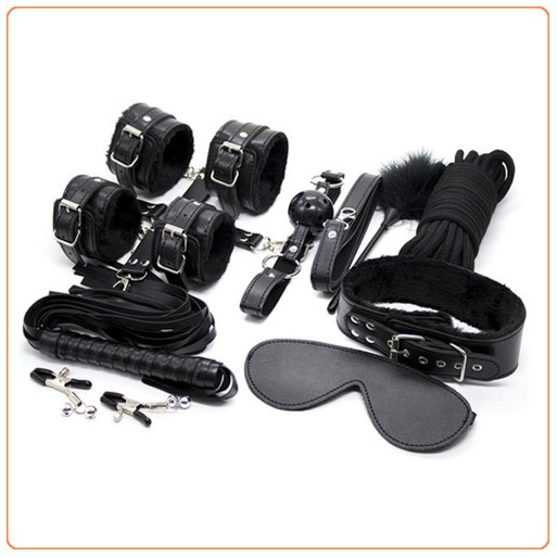 BDSM Sexy Kit BDSM y Bondage de Cuero Ecológico - 10 Piezas BDSM Sexy Kit BDSM y Bondage de Cuero Ecológico - 10 Piezas